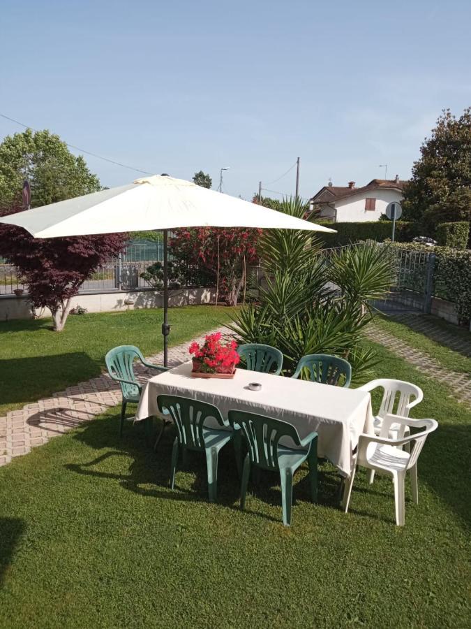 Willa " La Casa Di Elena " Pietrasanta Zewnętrze zdjęcie